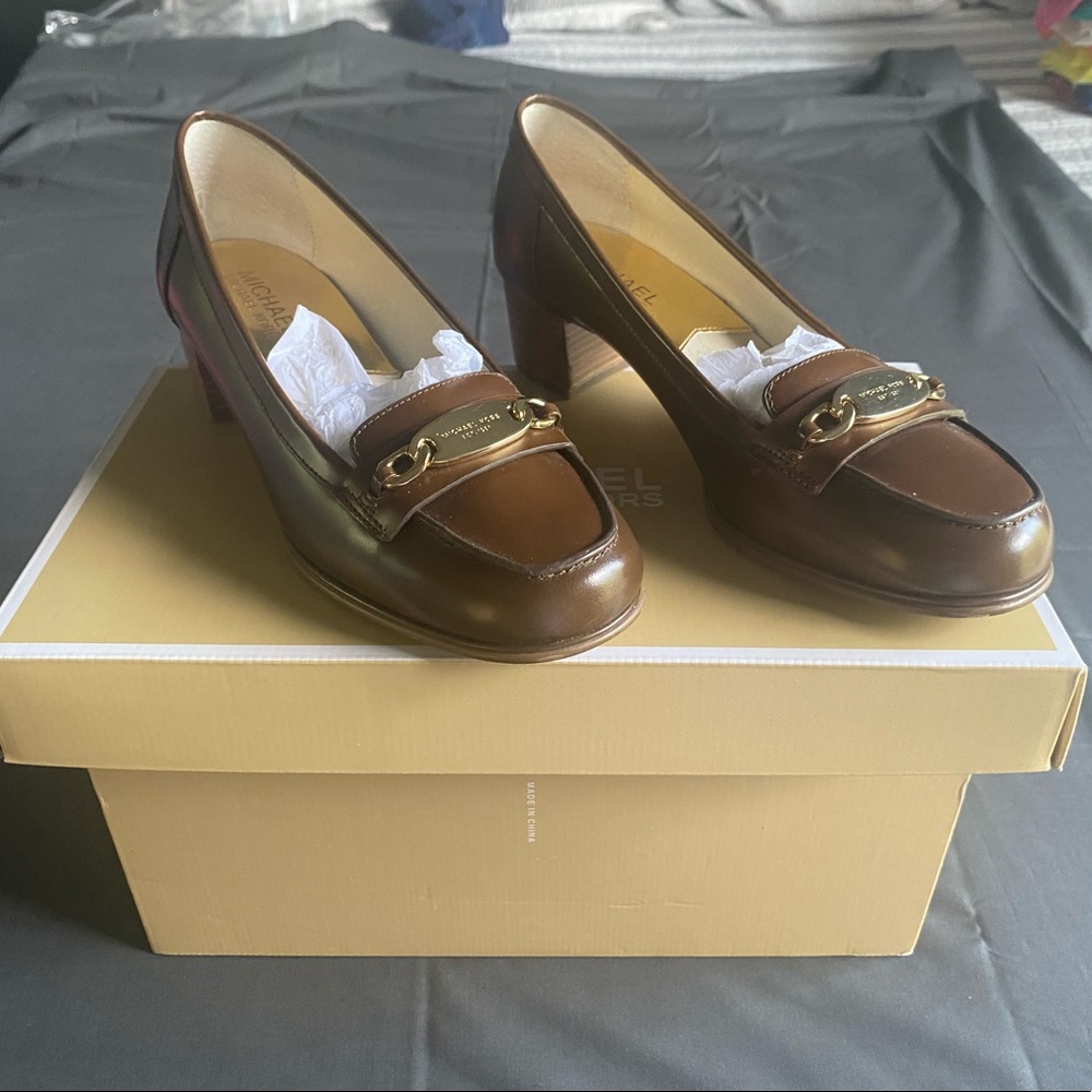 Michael Kor shoe